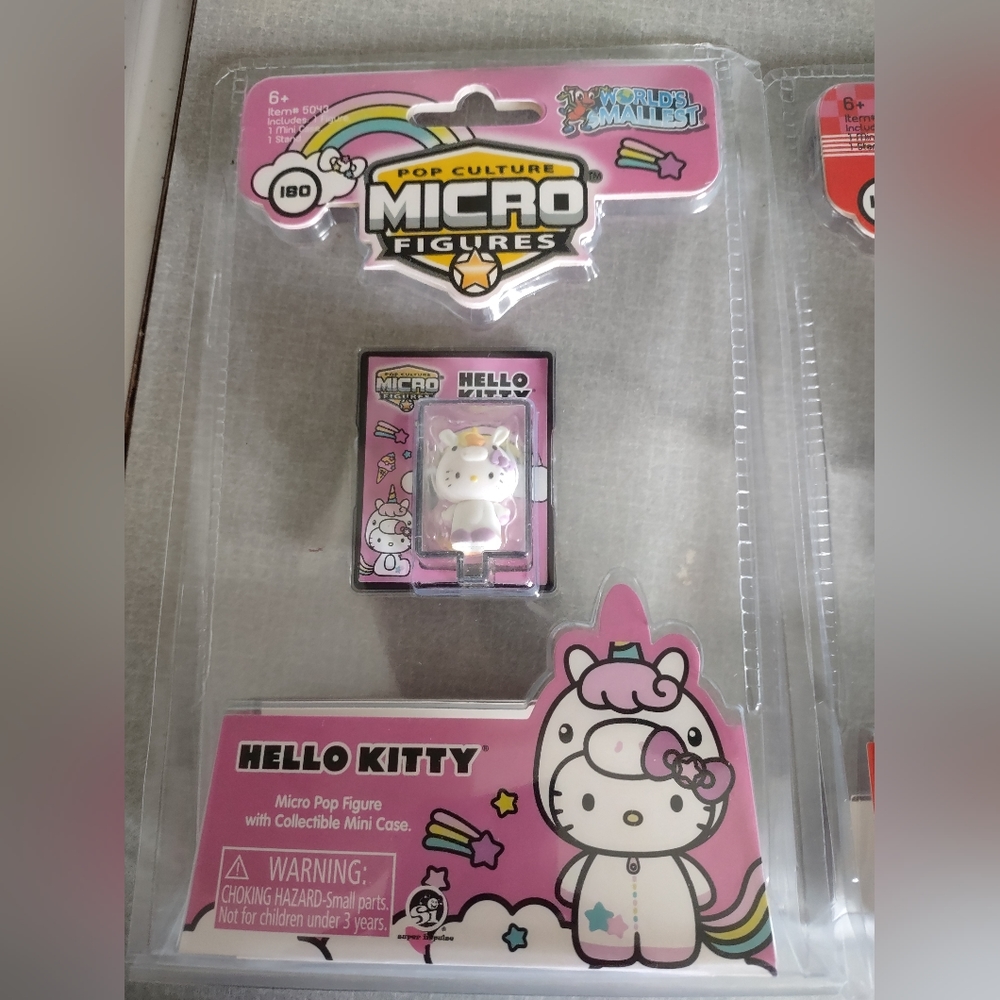Hello Kitty Mini Figures - Picture 4 of 4